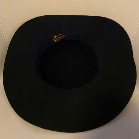 100% wool hat - Picture 2 of 3